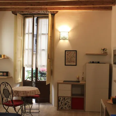 Centro Storico Apartment *